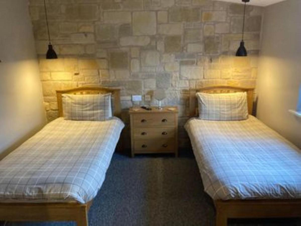 The Masons Arms Bed & Breakfast Norham Bagian luar foto